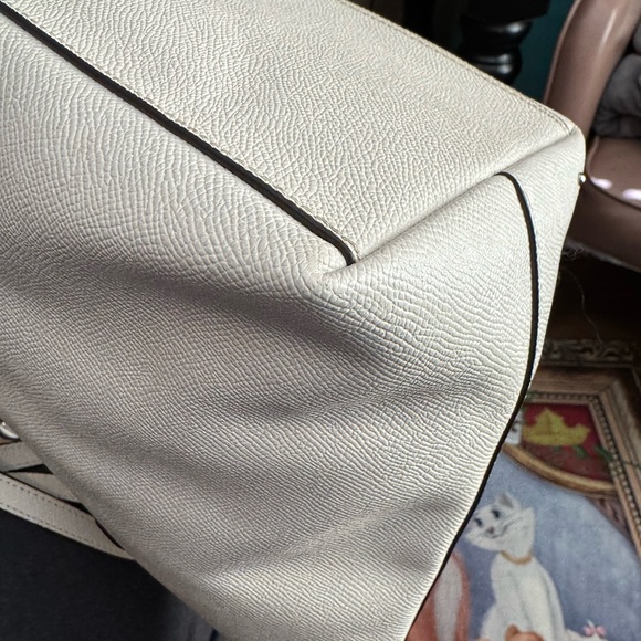 NWOT. Off White COACH TOTE - Picture 8 of 15
